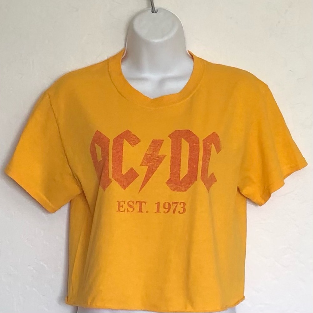 AC⚡️DC Cropped Tee Sz XS